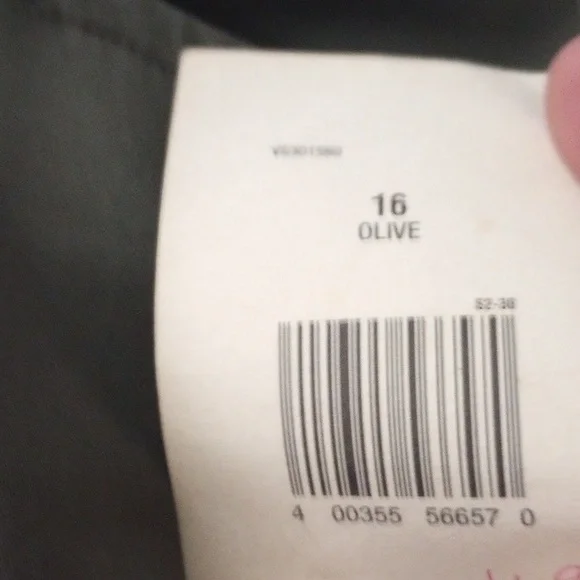 Clothes - Picture 2 of 2